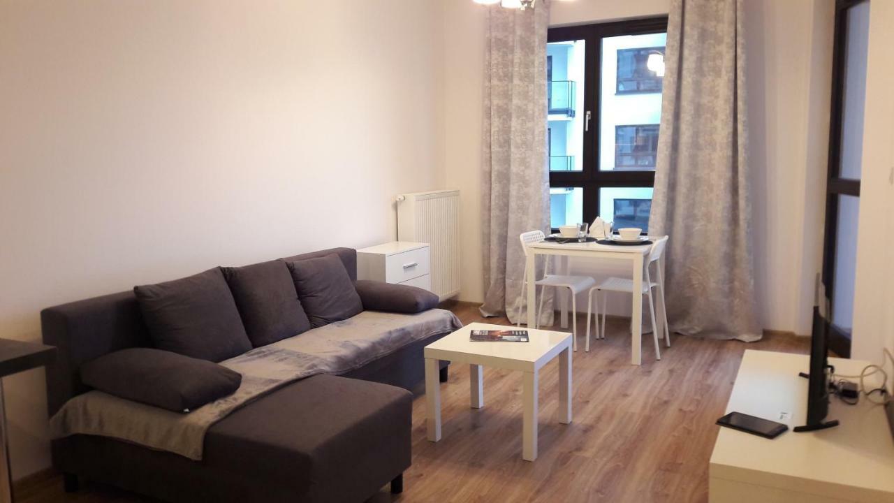 Newburg Apartments Wolska Warsaw Luaran gambar