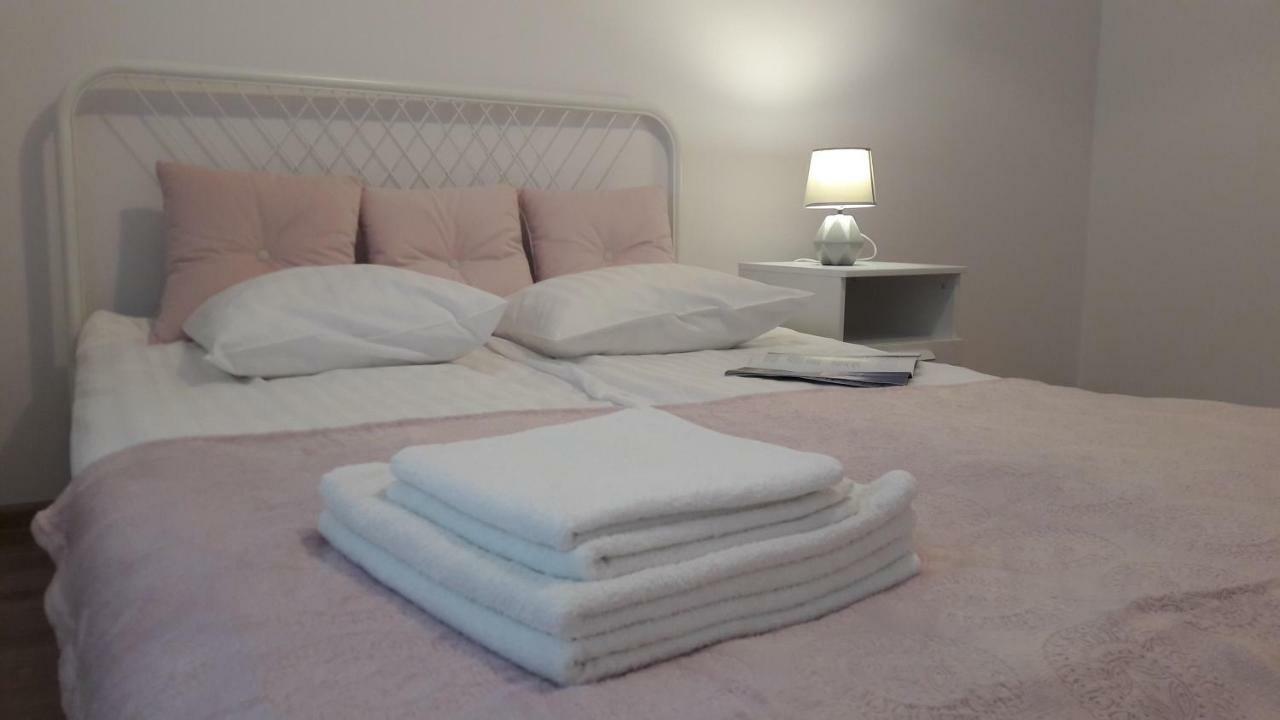 Newburg Apartments Wolska Warsaw Luaran gambar